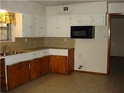 3rd image of 2203 Saint Christopher Ave