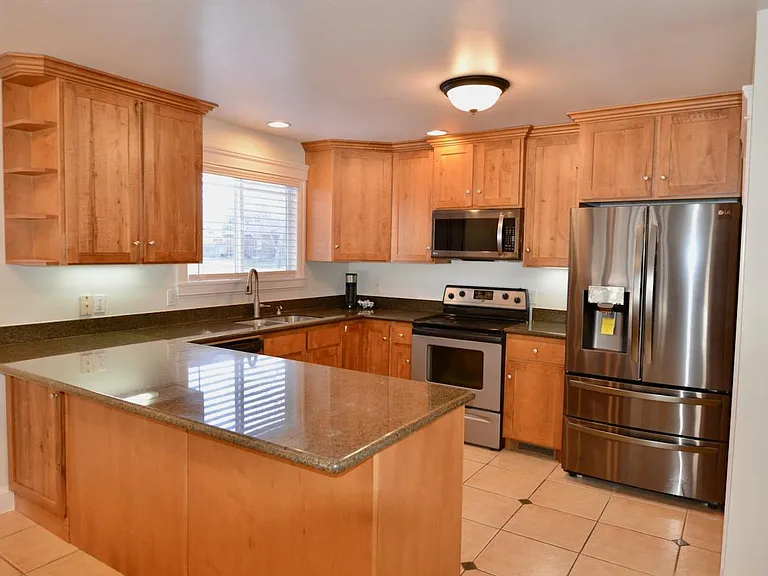 7171 S Angelsea Dr — Photo 7