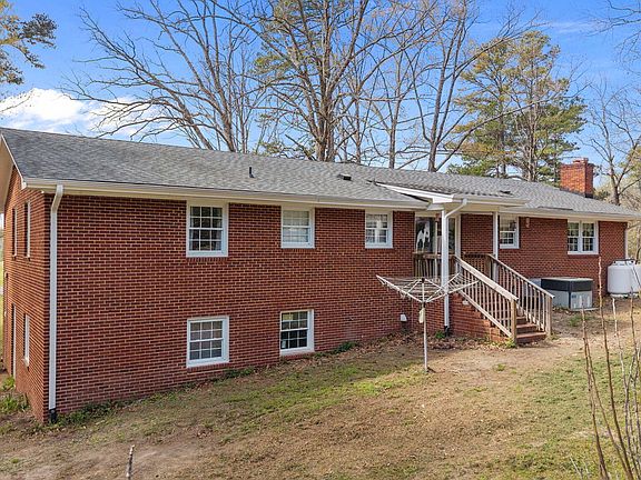 3rd image of 4313 Mitchell Mill Rd