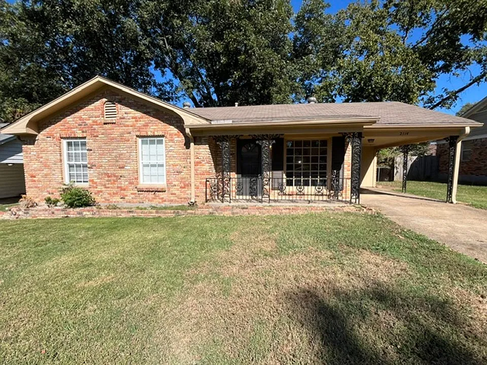 2114 Ashland Dr