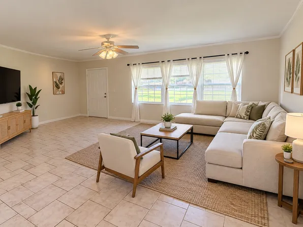 1724 Pinewood Rd, Melbourne, FL 32934
