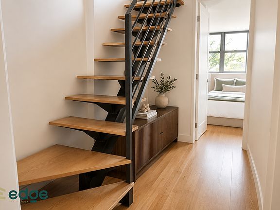 5th image of 1358 De Kalb Ave #3R