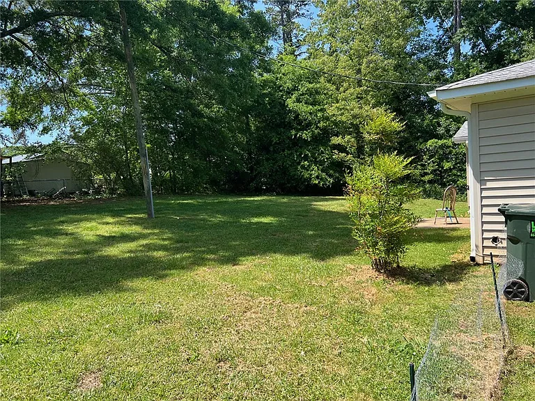 520 Ravenel Cir — Photo 6