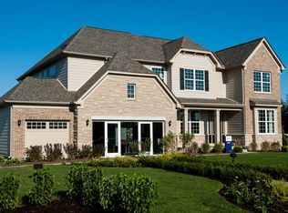 10 Hawthorne Hills Dr, Hawthorn Woods, IL 60047