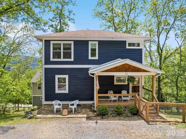 221 Northside St, Canton, NC 28716