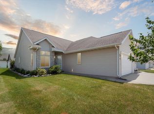 2912 N Wright Rd #2, Janesville, WI 53546