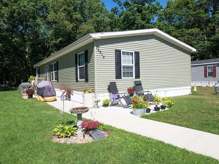 River Haven — Photo 10