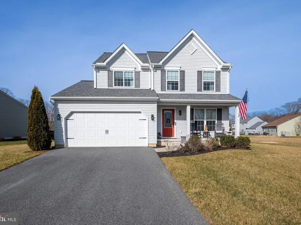 91 River Cliff Cir, Felton, DE 19943