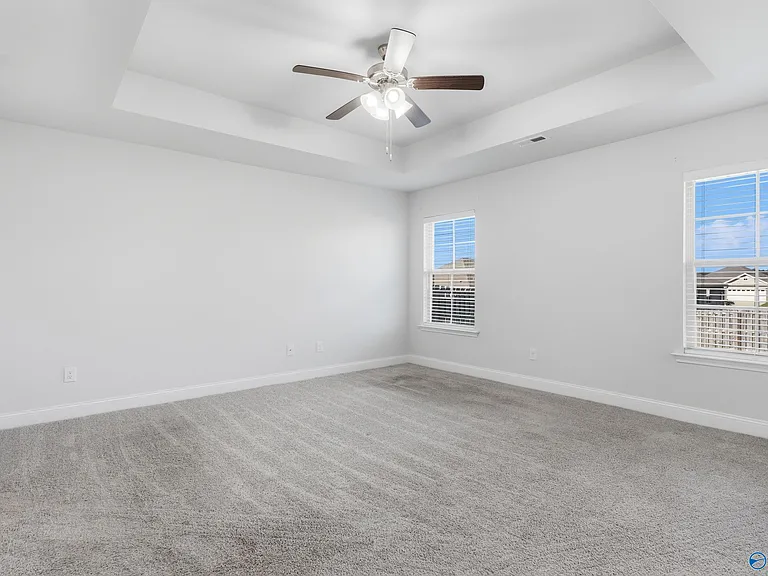 187 Abercorn Dr — Photo 17