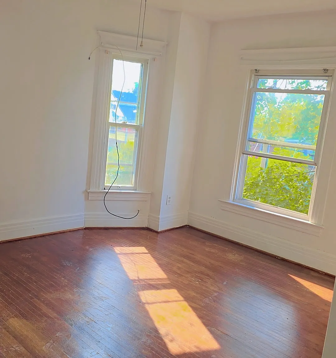 414 Douglas - Unit 1 — Photo 2