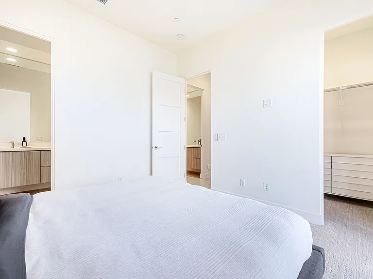 Suite 2