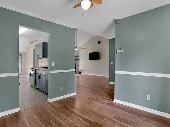 2nd image of 520 Rice Gate Dr