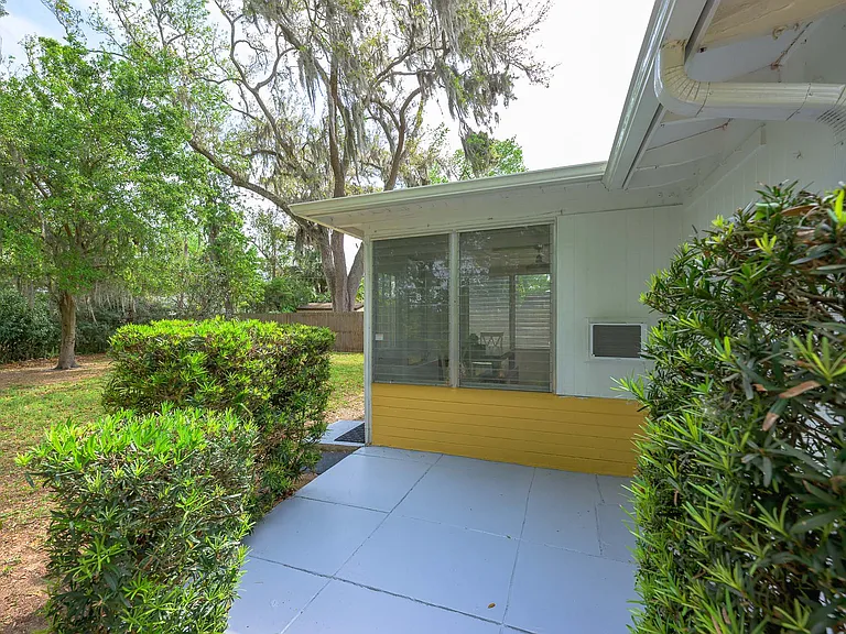 110 Mason Park Dr — Photo 26