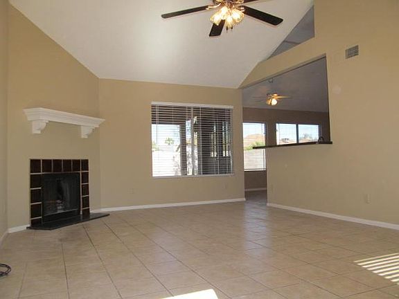 2nd image of 2218 W Potter Dr