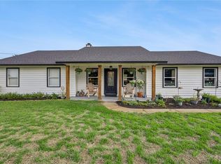 1330 Lake Mills Rd, Chuluota, FL 32766