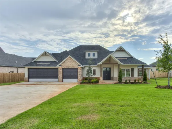 722 Venetian Ave, Piedmont, OK 73078