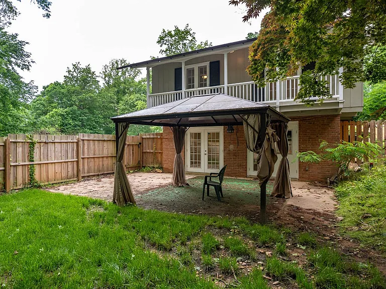 4222 Arbutus Dr — Photo 13