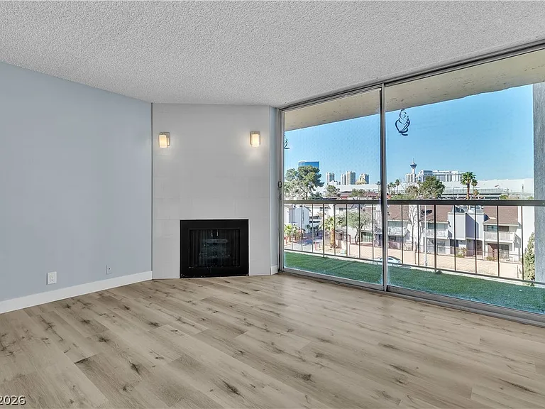 725 N Royal Crest Cir #237 — Photo 5