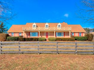 2172 Childress Rd, Christiansburg, VA 24073