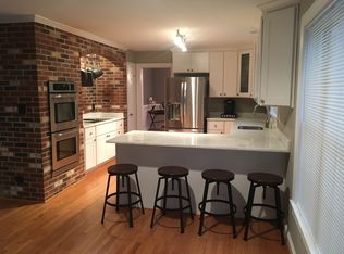 1326 Kaeleku St, Honolulu, HI 96825