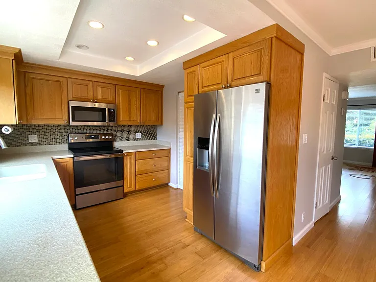 162 Lawnview Cir — Photo 9