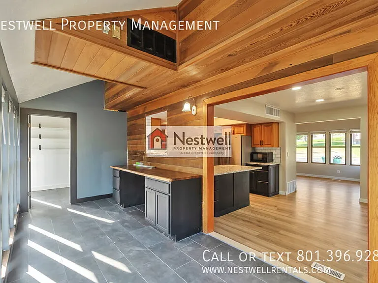 1894 E Kays Creek Dr — Photo 8
