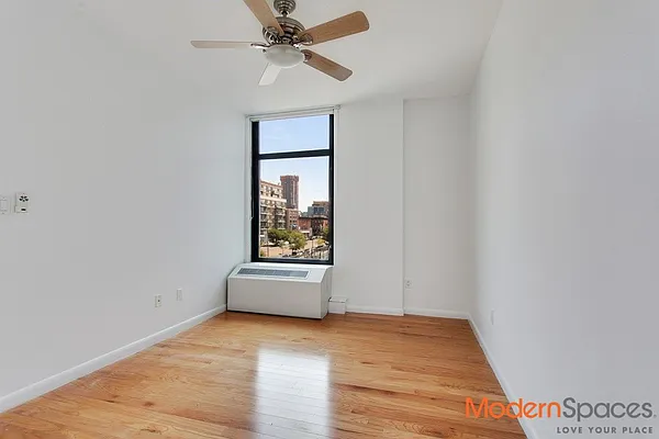 Rented by Modern Spaces | media 50