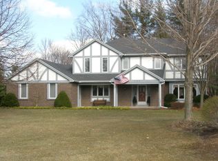 298 Maidstone Dr, Webster, NY 14580