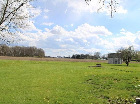 4th image of 765 Wolfinger Rd