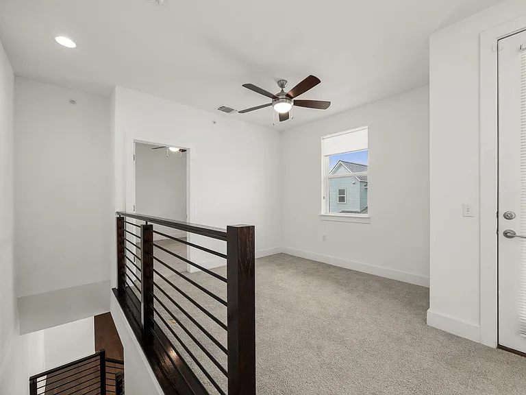 2409 Simond Ave #E — Photo 14