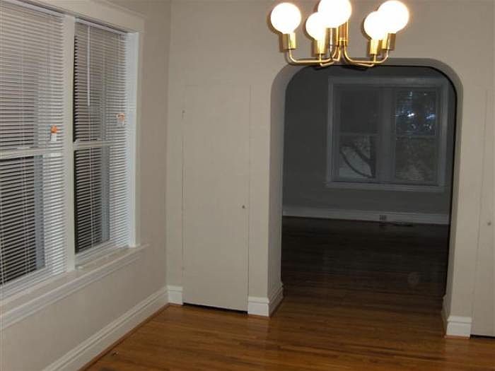 Dining room to living room
