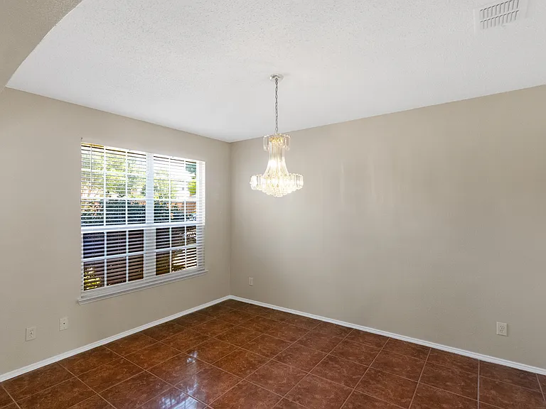 2 Watergrove Ct — Photo 6