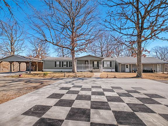 2nd image of 470443 E 723rd Rd