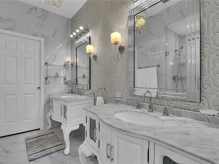 4650 Hawks Nest Way #M-202 — Photo 15