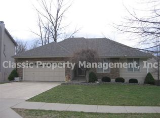 107 NE 110th Ter, Kansas City, MO 64155