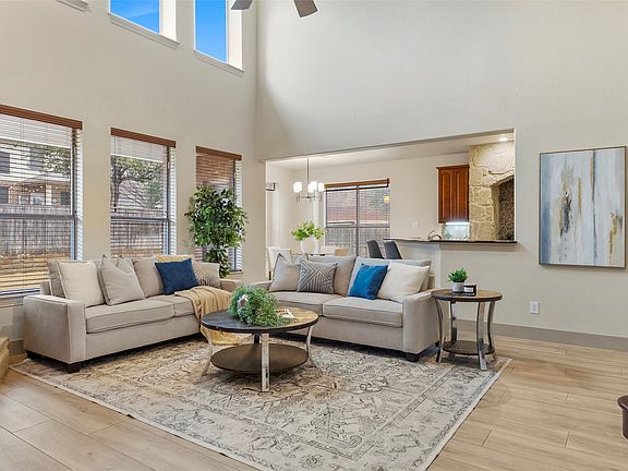 5th image of 12700 Saratoga Springs Cir