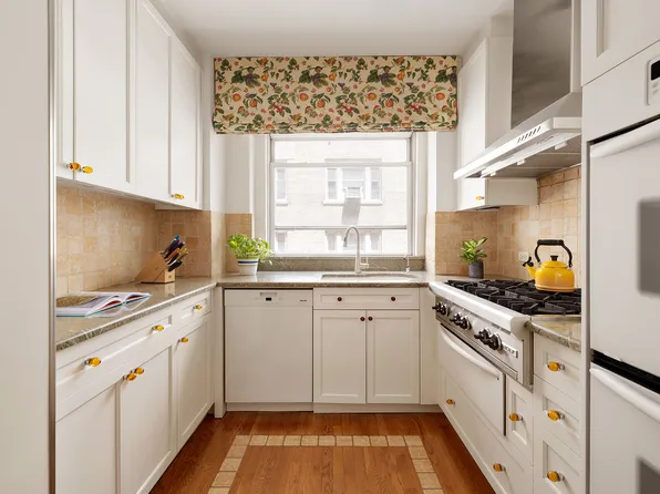 151 West 86th Street image 7 of 14