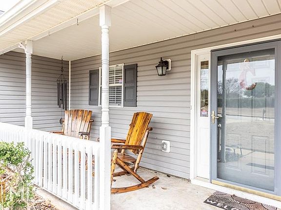 3rd image of 276 Keller Dr