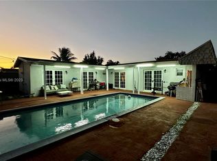 7810 Raleigh St, Hollywood, FL 33024