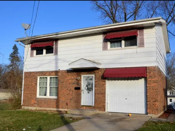 207 N Central Ave, Rockford, IL 61101