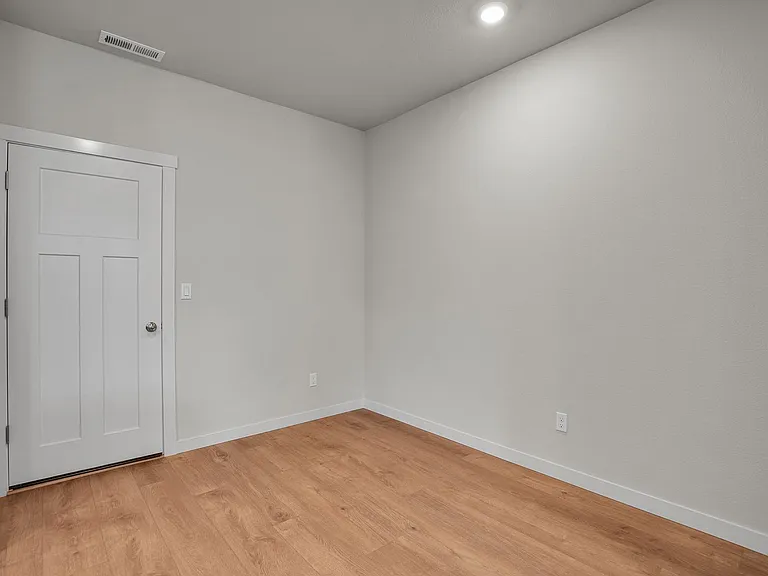16652 SW Darling Ln — Photo 4