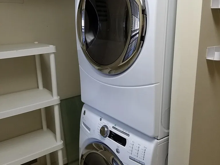 Full size front load washer dryer