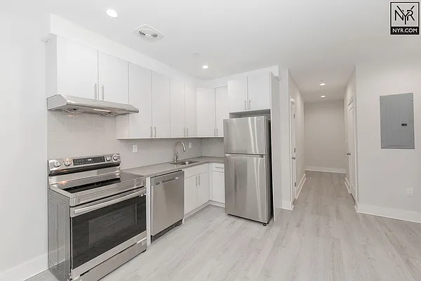 Rented by New York Residence | media 21