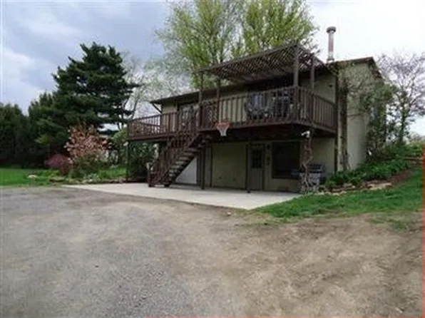 4720 Kirk Rd, Columbiana, OH 44408