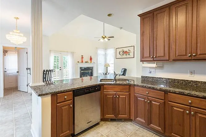 304 Star Magnolia Dr — Photo 9