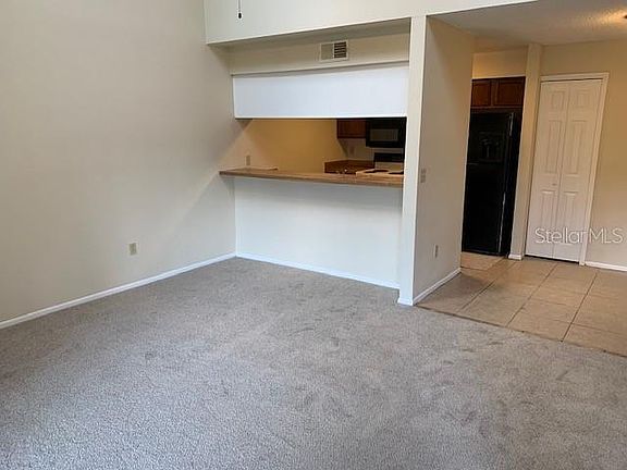 4th image of 2731 Tally Ho Ave