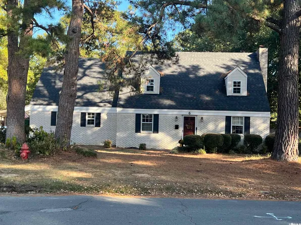 6 Colonial Dr, Conway, AR 72034