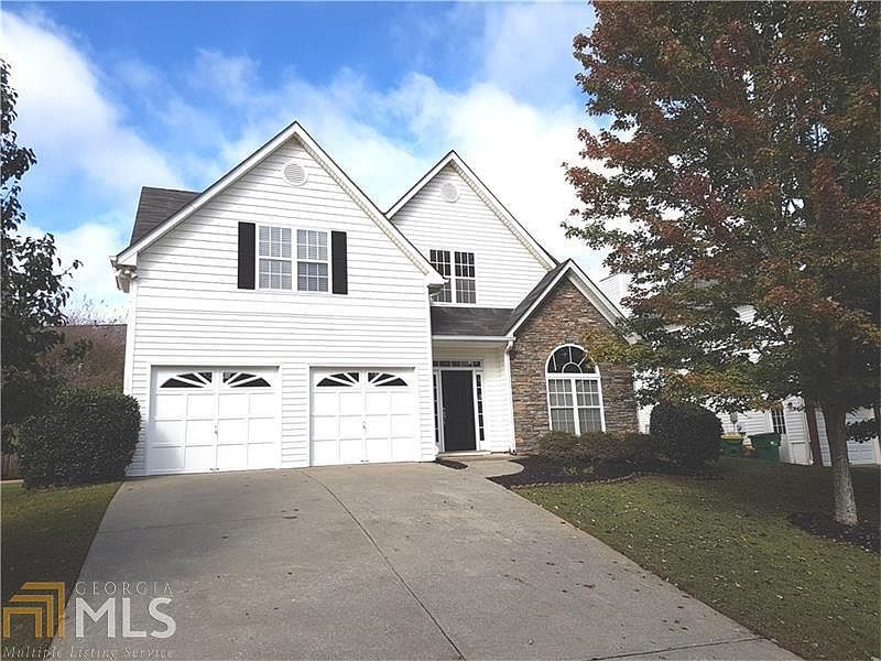 1st image of 407 Towne Valley Dr