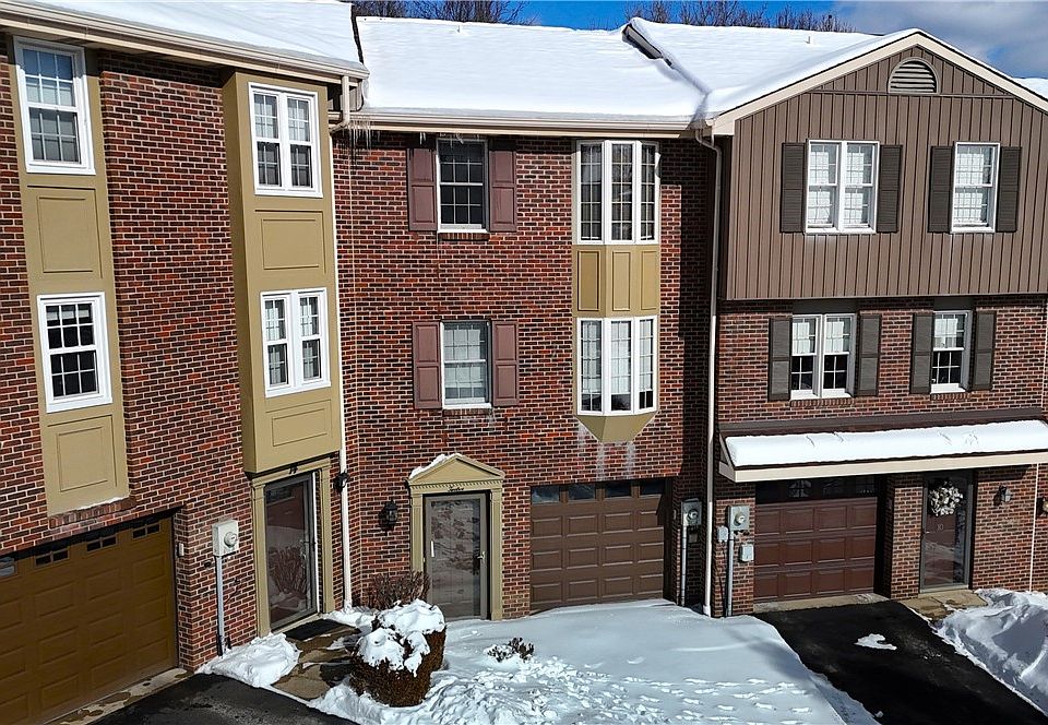 1st image of 12 Hennig Dr