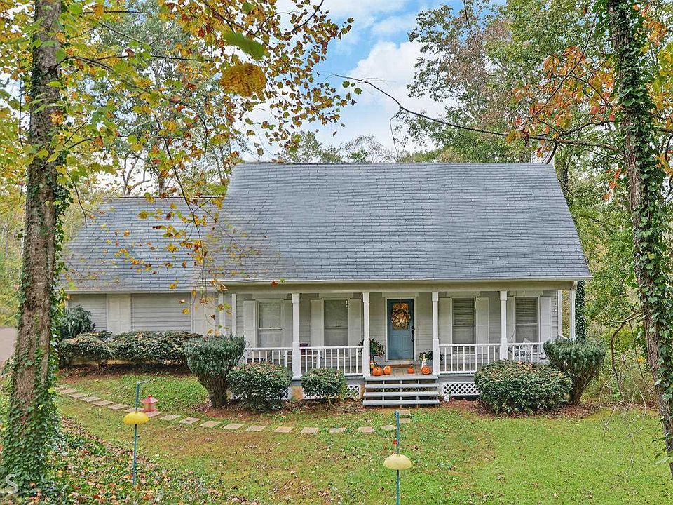 1st image of 325 Hardwood Dr
